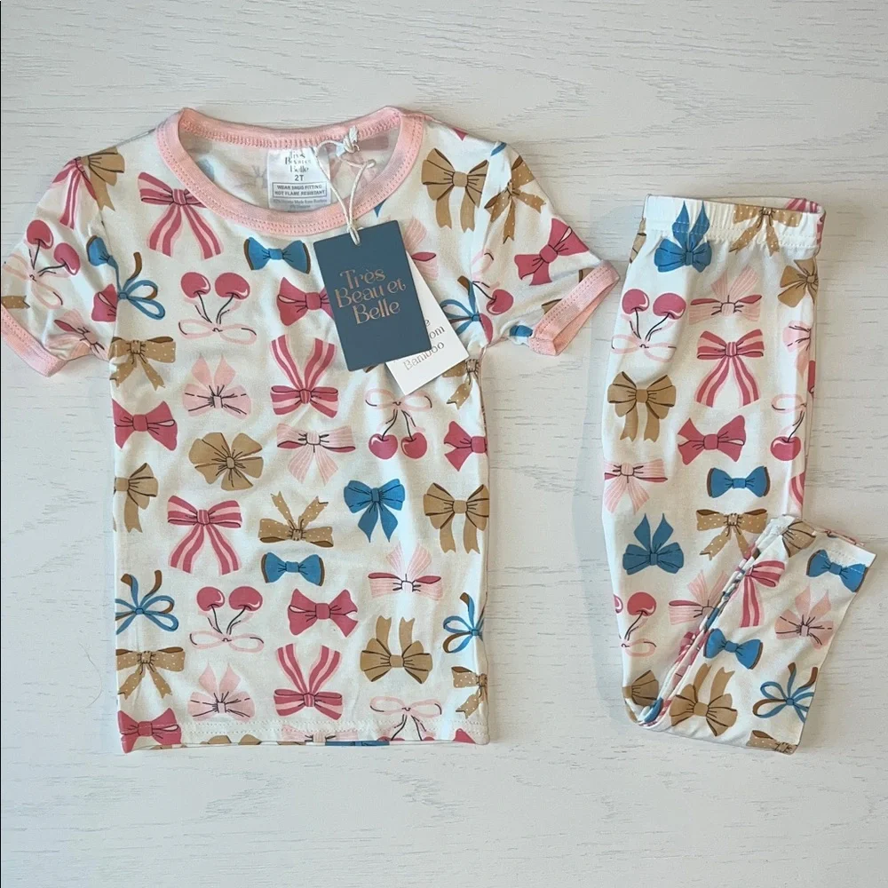 Tres Beau et Belle Cherry Bows Bamboo Pajama Set 3T 4T